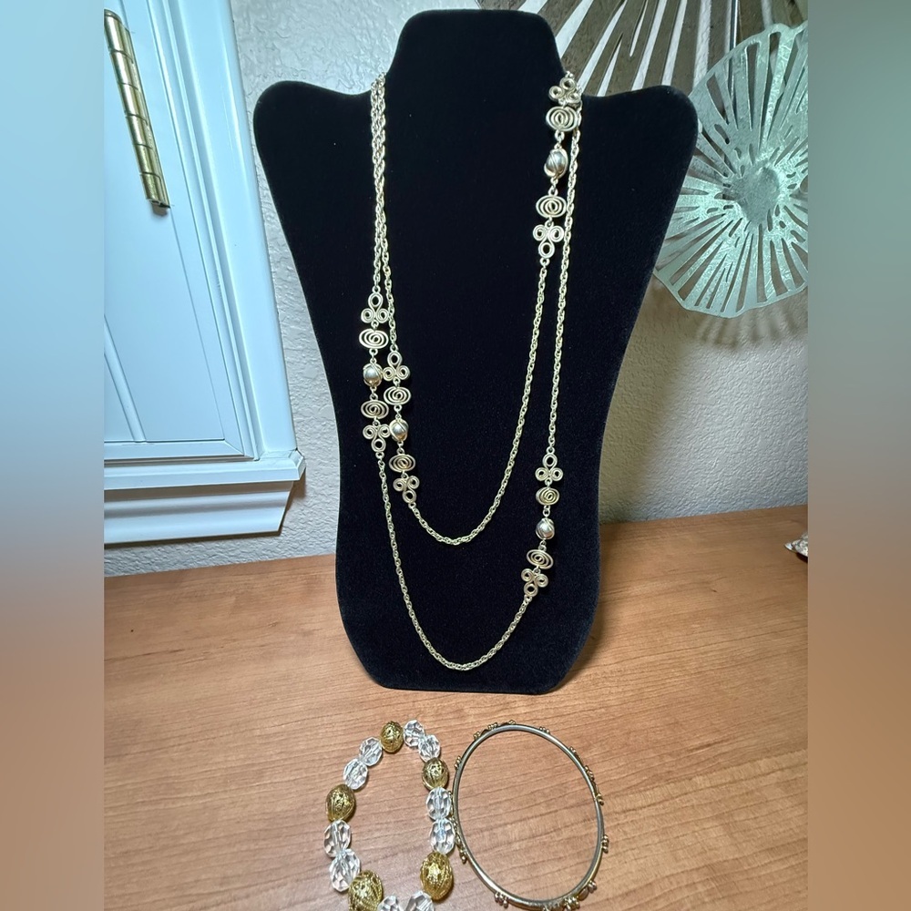 27" Gold Multi Strand Necklace With 2
Bracelets Stretch, Bangle W/Hoop Earrings